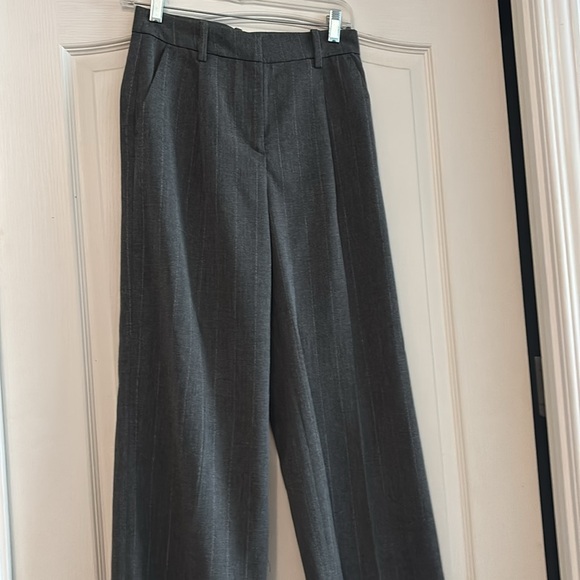 Dress pants - Picture 1 of 6